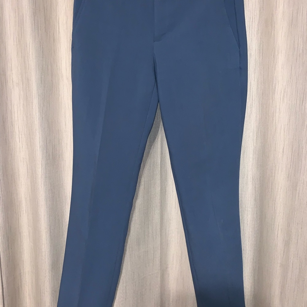 Banana Republic Women’s Slate Blue pants